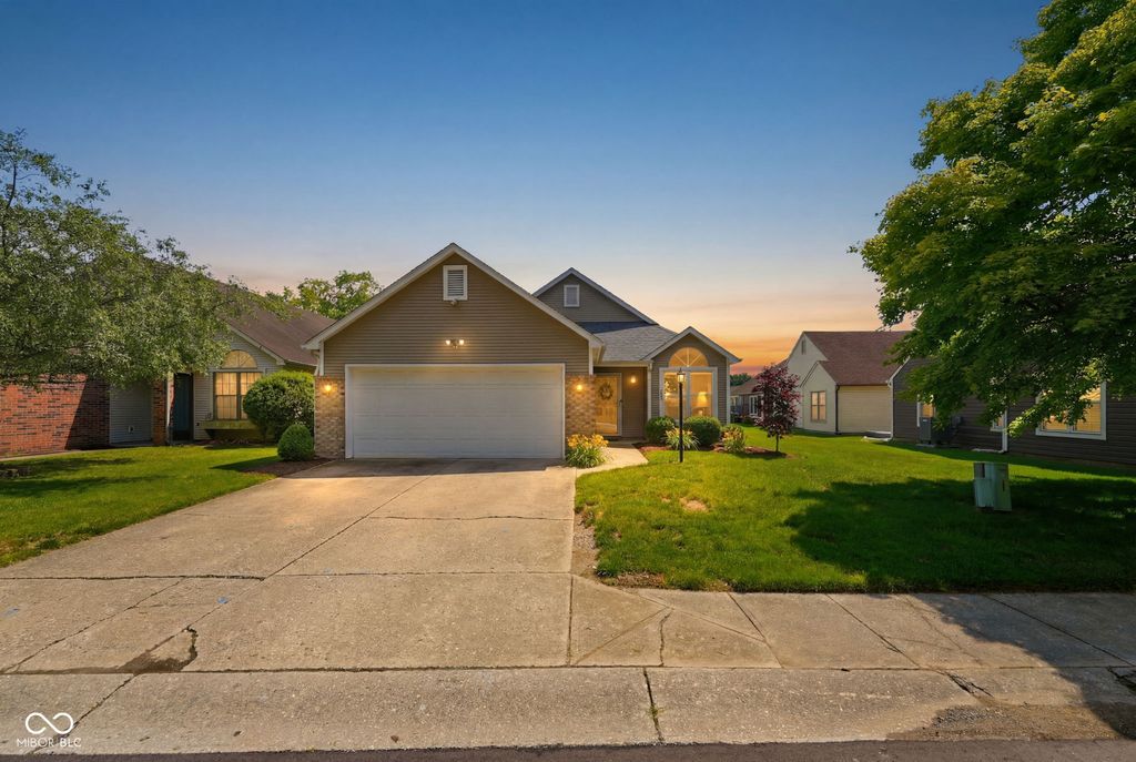 7843 Oceanline Drive, Indianapolis, IN 46214