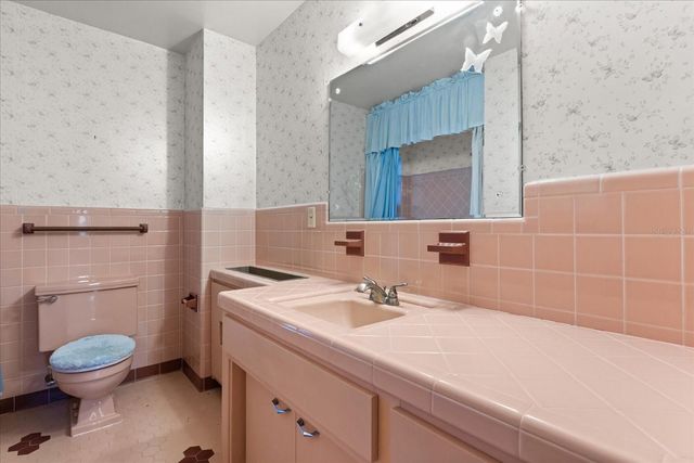 3256 WICKERSHAM COURT, Orlando, FL 32806