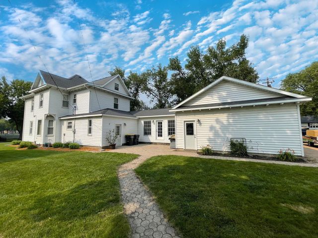 118 Somerville Avenue, Morgan, MN 56266