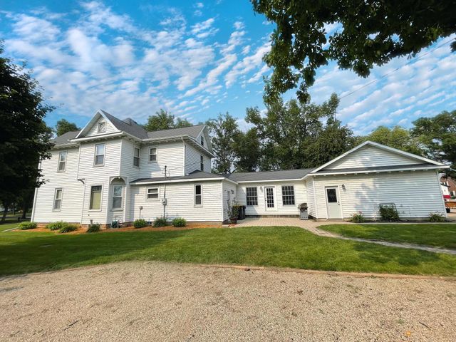 118 Somerville Avenue, Morgan, MN 56266