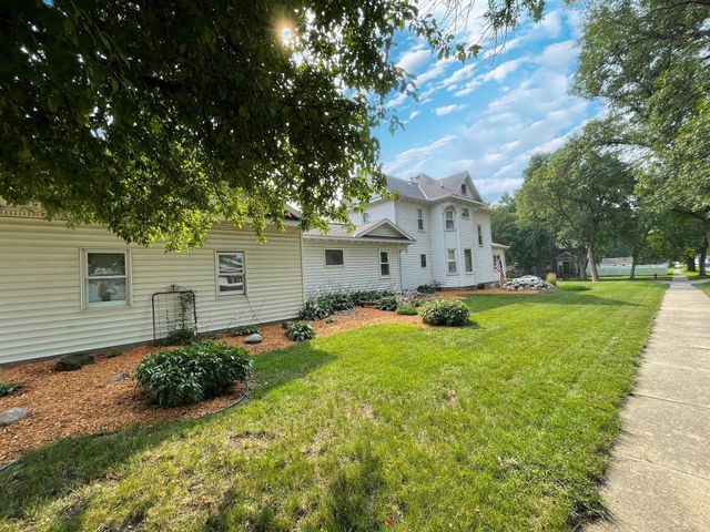 118 Somerville Avenue, Morgan, MN 56266