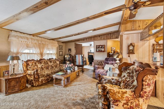 206 ANTHONY Avenue, Interlachen, FL 32148