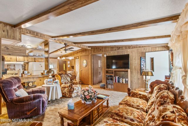 206 ANTHONY Avenue, Interlachen, FL 32148