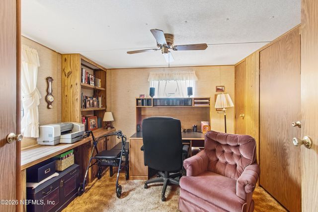 206 ANTHONY Avenue, Interlachen, FL 32148