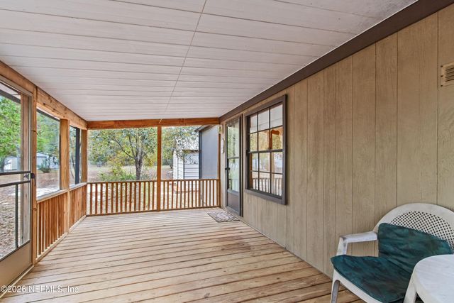 206 ANTHONY Avenue, Interlachen, FL 32148