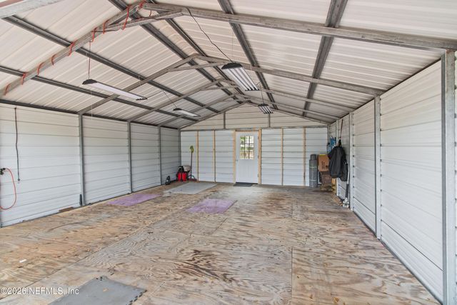 206 ANTHONY Avenue, Interlachen, FL 32148