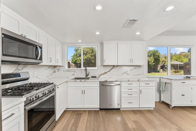 8376 Berman Walk Way, Citrus Heights, CA 95610