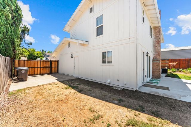 8376 Berman Walk Way, Citrus Heights, CA 95610