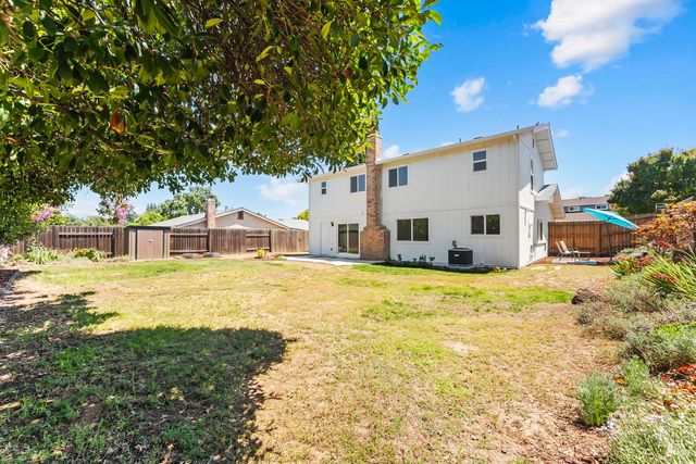8376 Berman Walk Way, Citrus Heights, CA 95610