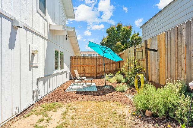 8376 Berman Walk Way, Citrus Heights, CA 95610