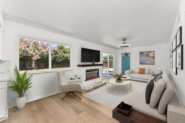8376 Berman Walk Way, Citrus Heights, CA 95610