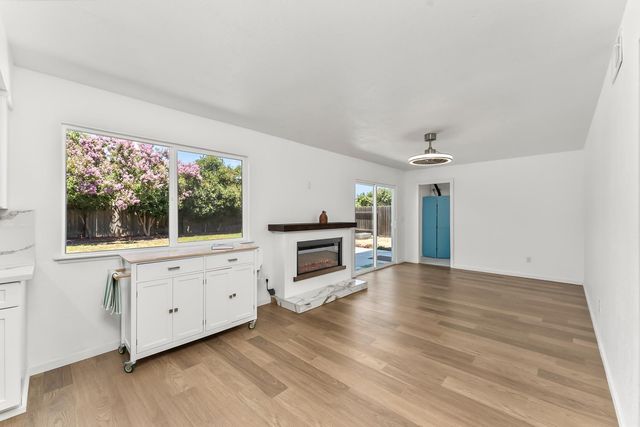 8376 Berman Walk Way, Citrus Heights, CA 95610
