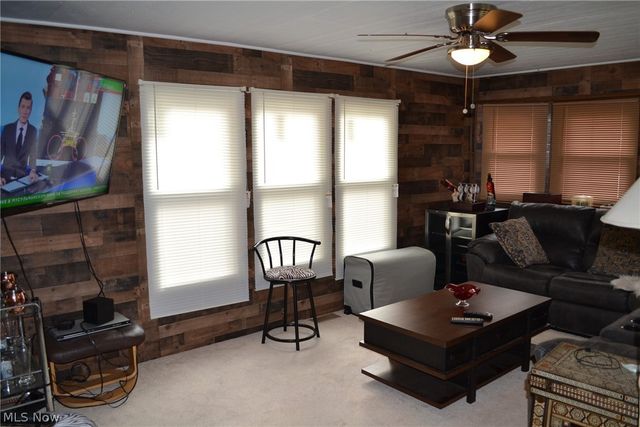 229 Lake Shore Terrace, Warren, OH 44481