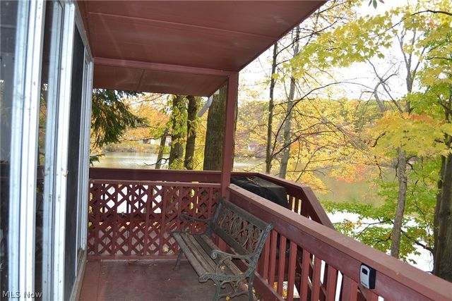 229 Lake Shore Terrace, Warren, OH 44481