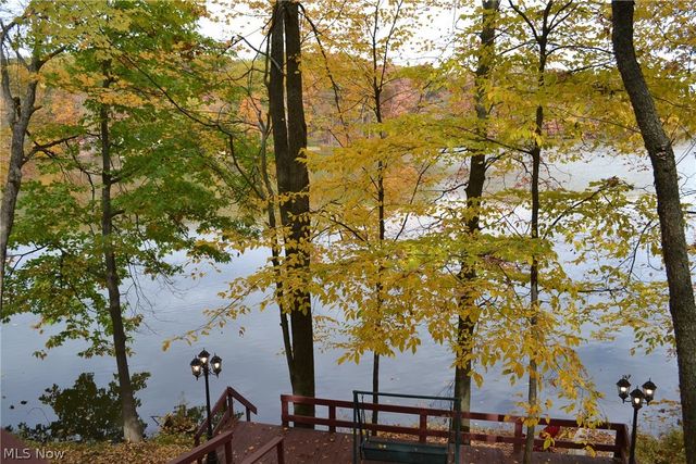 229 Lake Shore Terrace, Warren, OH 44481