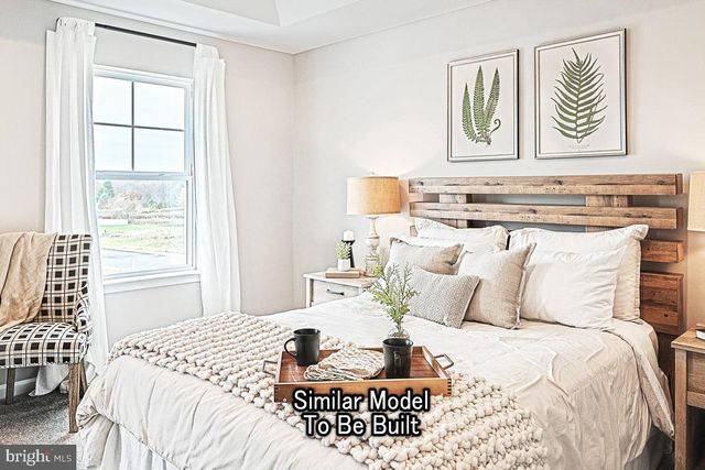 REVERE PLAN AT LOGAN MEADOWS, Dillsburg, PA 17019