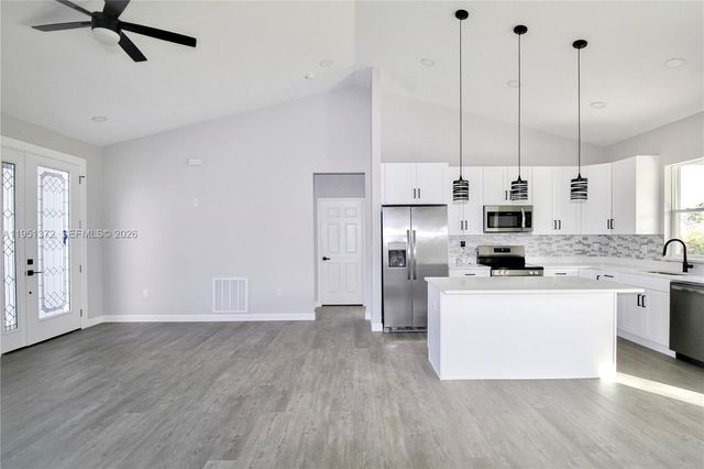 7335 Domenico St, Sebring, FL 33872