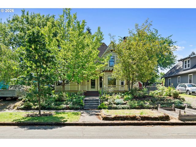 2022 N WILLAMETTE Blvd, Portland, OR 97217