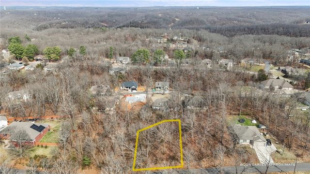 Harborough Drive, Bella Vista, AR 72714