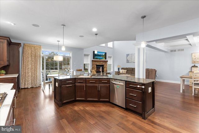 311 SAINT JAMES DR, Langhorne, PA 19047