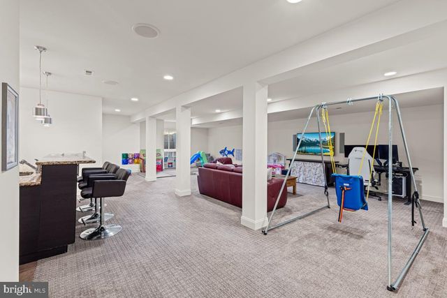 311 SAINT JAMES DR, Langhorne, PA 19047