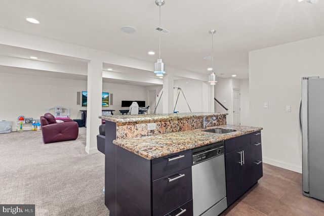 311 SAINT JAMES DR, Langhorne, PA 19047