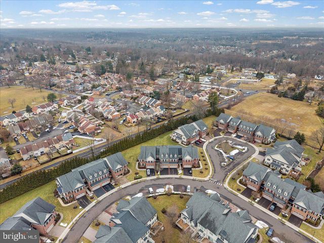 311 SAINT JAMES DR, Langhorne, PA 19047