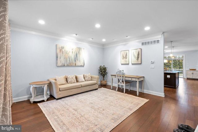 311 SAINT JAMES DR, Langhorne, PA 19047