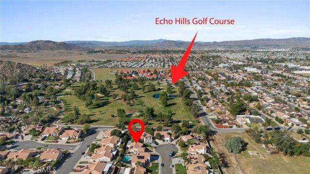943 Sarazen, Hemet, CA 92543