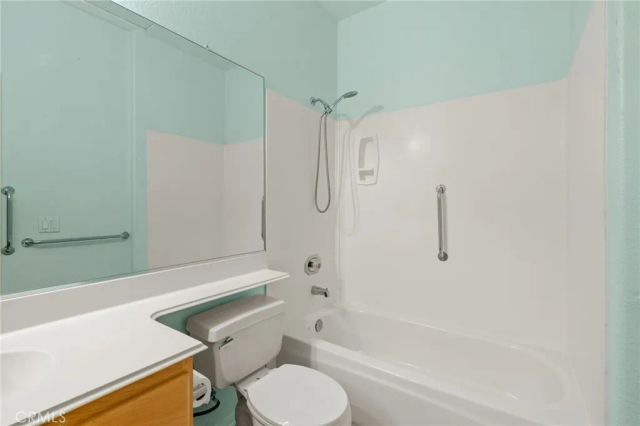 943 Sarazen, Hemet, CA 92543
