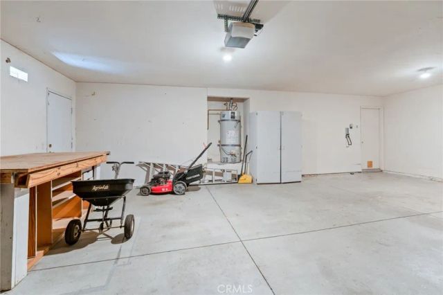 943 Sarazen, Hemet, CA 92543
