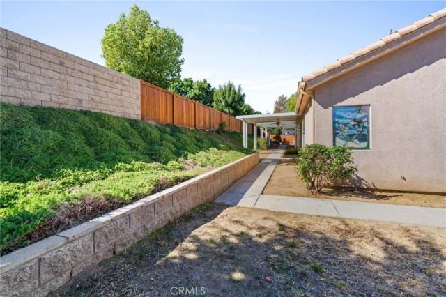 943 Sarazen, Hemet, CA 92543