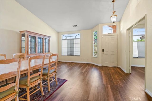 943 Sarazen, Hemet, CA 92543