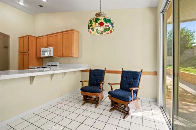 943 Sarazen, Hemet, CA 92543