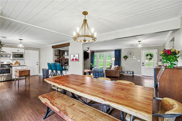 17813 Thompson Road, Holt, MO 64048