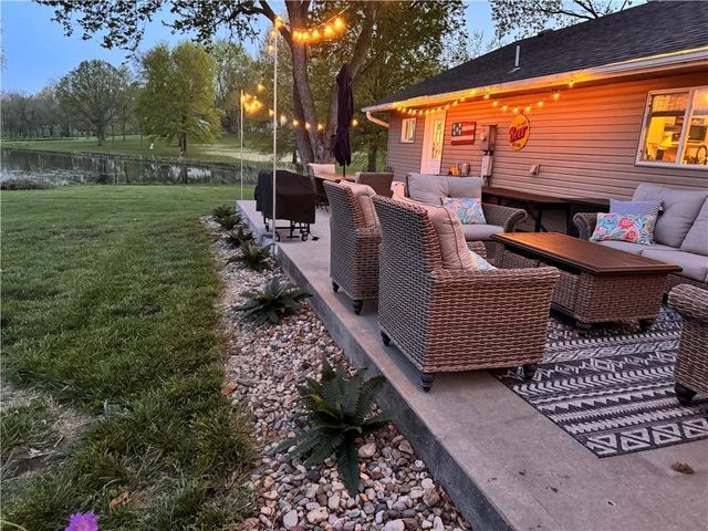 17813 Thompson Road, Holt, MO 64048