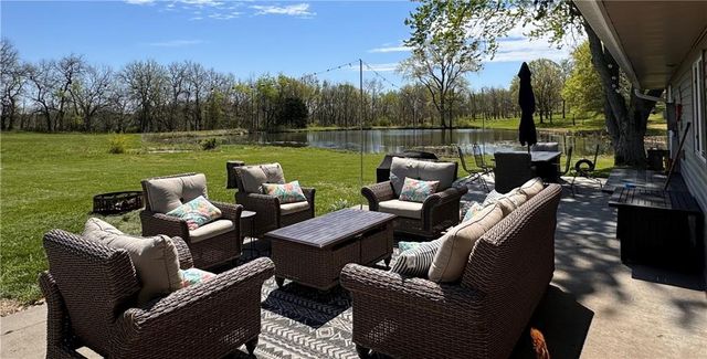 17813 Thompson Road, Holt, MO 64048