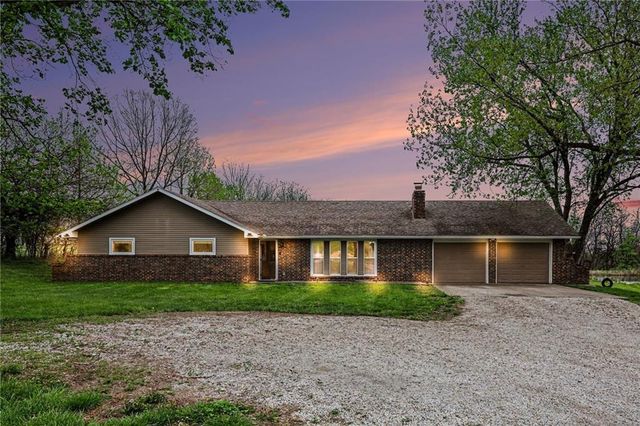 17813 Thompson Road, Holt, MO 64048