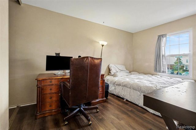 24419 Bashian Drive, Novi, MI 48375