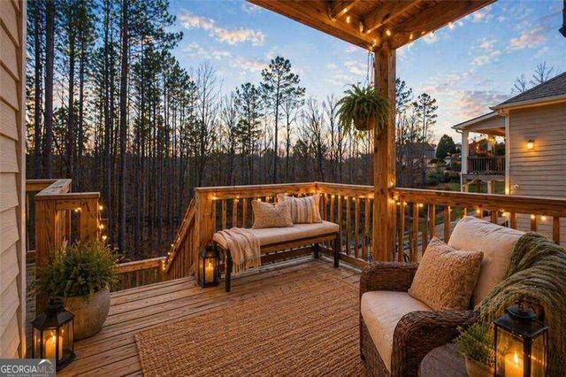 620 Riverwalk Manor Drive, Dallas, GA 30132