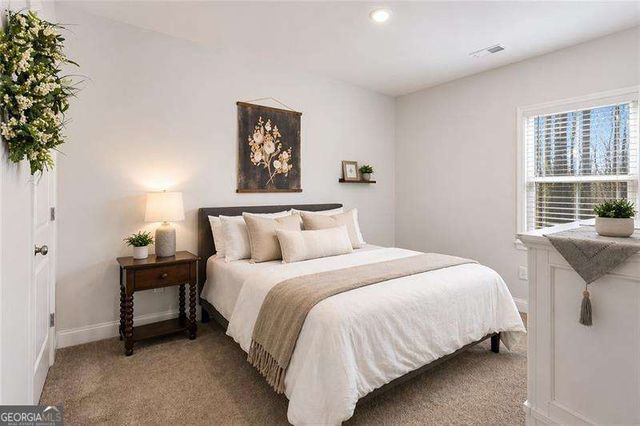 620 Riverwalk Manor Drive, Dallas, GA 30132