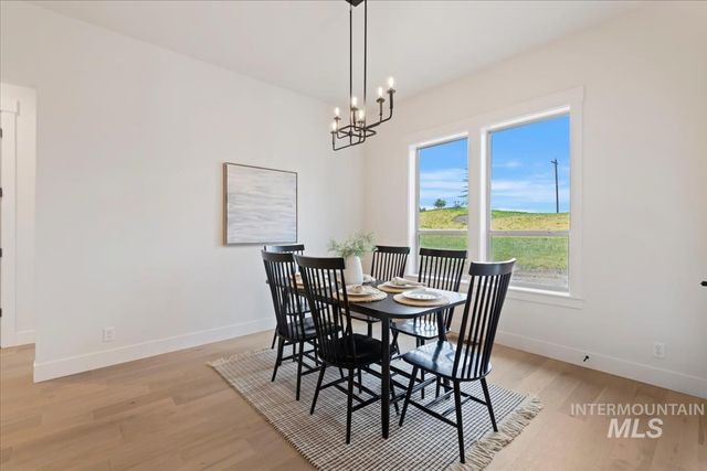 232 S Fusion Ave, Kuna, ID 83634