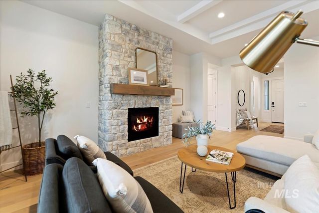 232 S Fusion Ave, Kuna, ID 83634