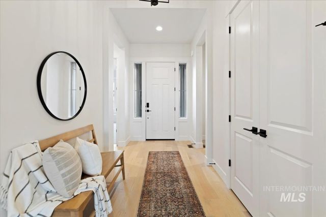 232 S Fusion Ave, Kuna, ID 83634