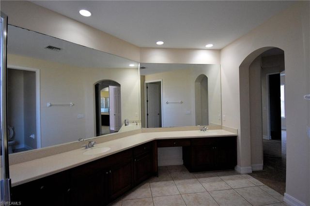 1249 NW 37th AVE, Cape Coral, FL 33993