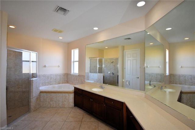 1249 NW 37th AVE, Cape Coral, FL 33993