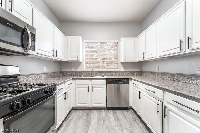 5250 South RAINBOW BL Boulevard 2147, Las Vegas, NV 89118