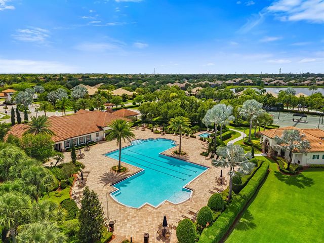 4591 Siena Circle, Wellington, FL 33414