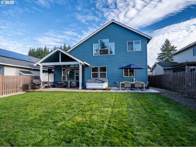 115 Ne MEGAN Dr, Estacada, OR 97023