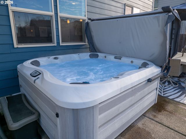 115 Ne MEGAN Dr, Estacada, OR 97023